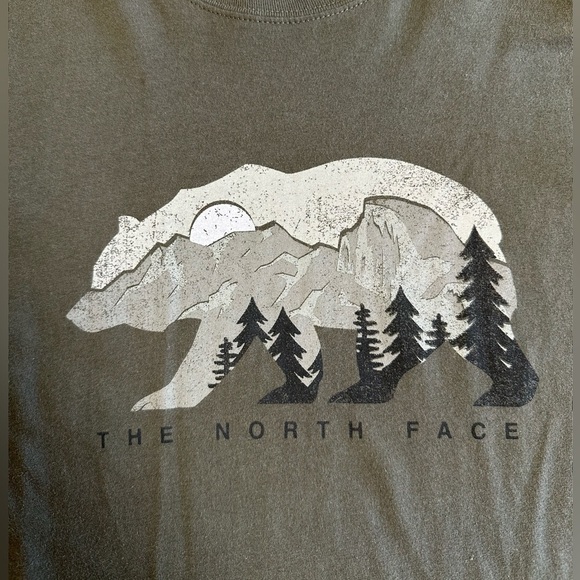 North Face Men’s Shirt, Medium - Picture 3 of 4